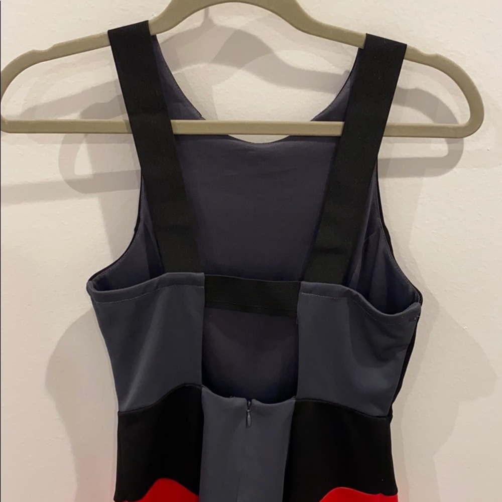Dress - Picture 3 of 5